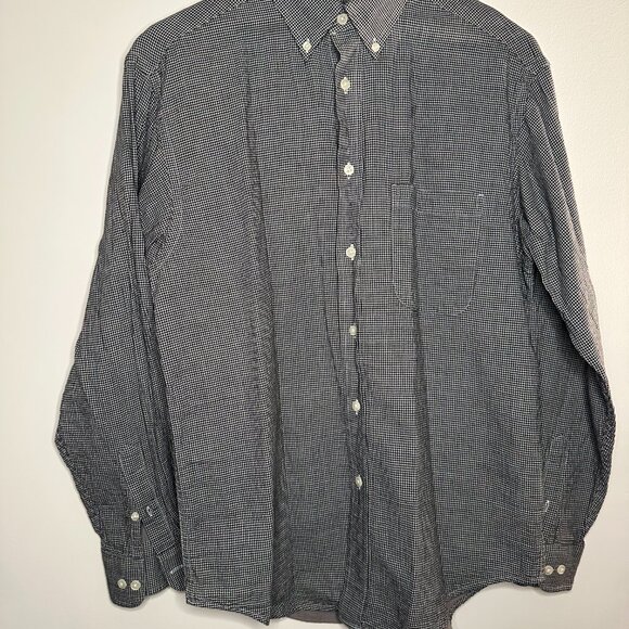 Roundtree & Yorke Men's Button Down - Picture 3 of 9